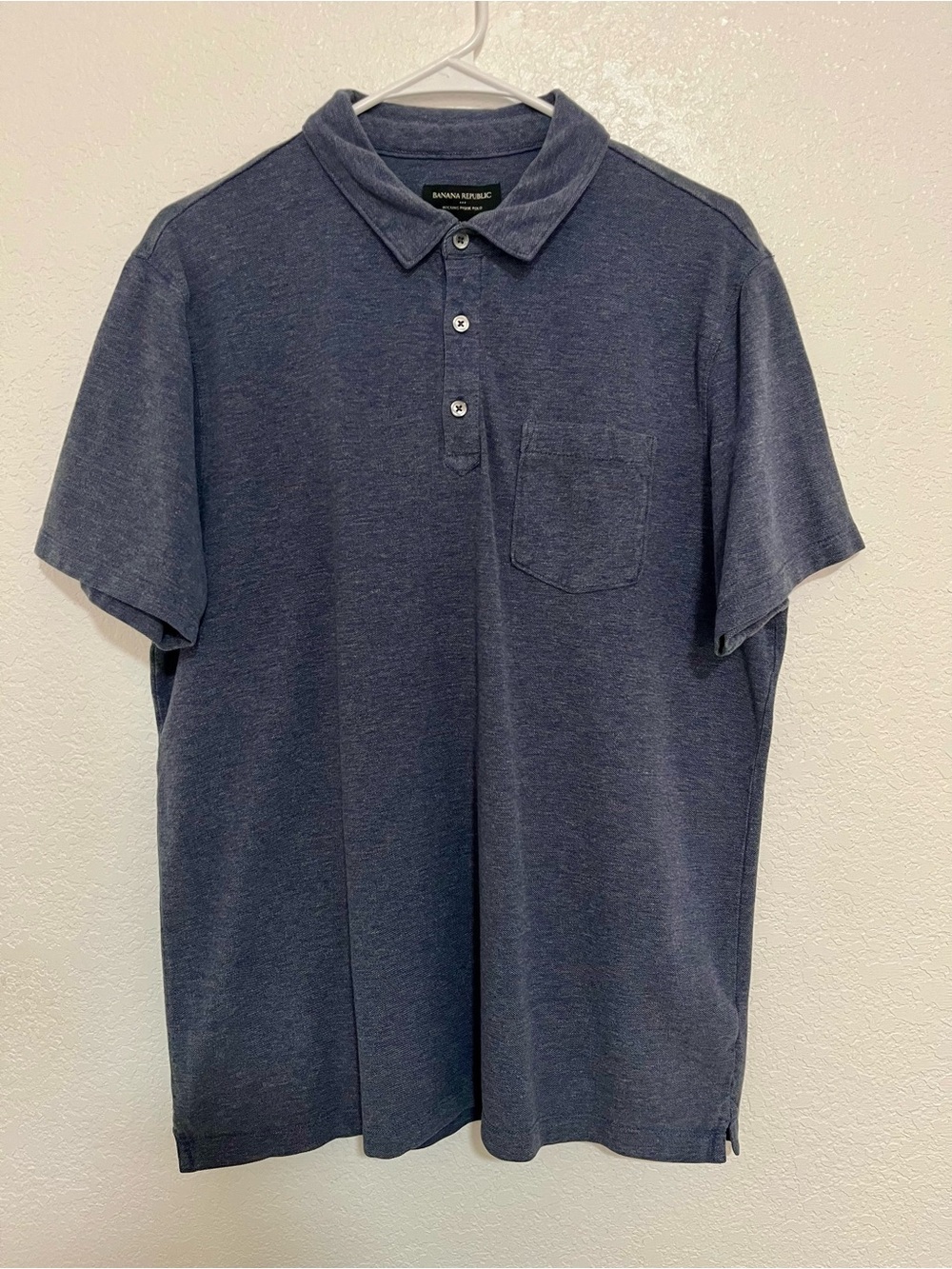Banana Republic MEN’s Wicking Pique Polo Size XL 100% Cotton Color Blue